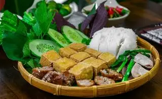 Hình ảnh Bún đậu lòng dồi