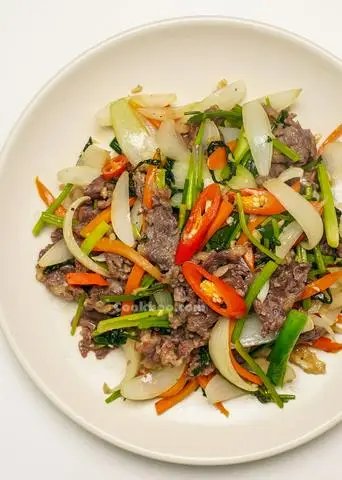 Hình ảnh bò xào hành 