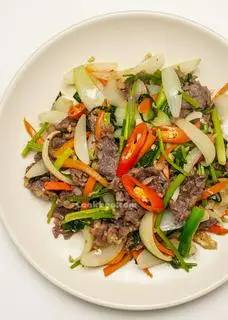 Hình ảnh bò xào hành 