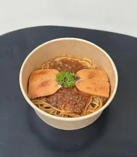 Hình ảnh Bò bằm gặp xúc xích