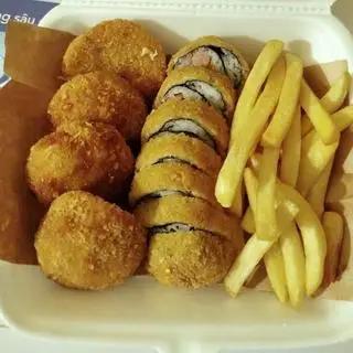Hình ảnh combo bánh gà - kimbap chiên- khoai Tây 