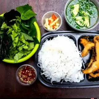 Hình ảnh Bún cá chấm nhiều cá