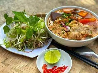 Hình ảnh bún riêu cua thịt lát