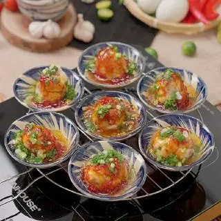 Hình ảnh Hột vịt lộn nướng muối ớt