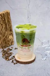 Hình ảnh Matcha latte sữa gấu