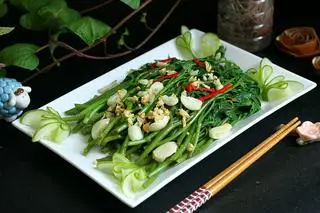Hình ảnh rau lan xào tỏi