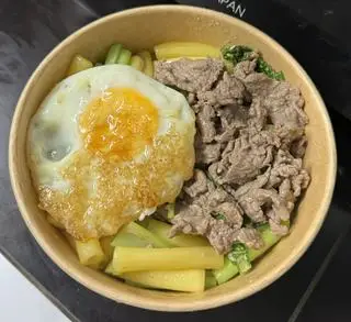 Hình ảnh nui xào bò trứng
