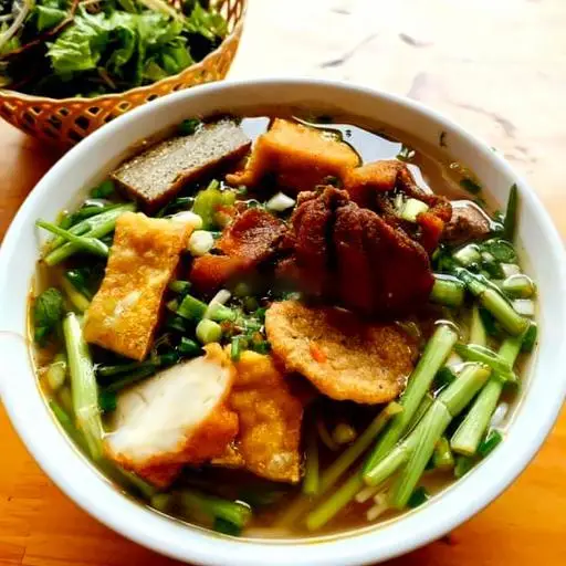 Hình ảnh Bánh đa trắng cá cay bát