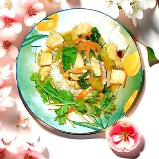 Hình ảnh Cơm đậu hủ sốt nấm&rau kiểu HK(HK style rice with tofu,mushroom sauce&veges)
