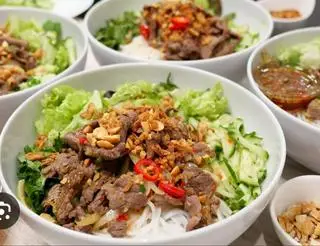 Hình ảnh bún trộn bò nam bộ 