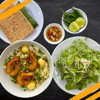 Hình ảnh Mì Quảng Tôm + Trứng cút 