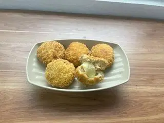 Hình ảnh Bánh gà phomai