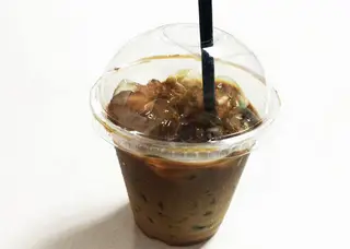 Hình ảnh cà phê đen pha máy