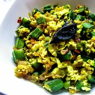 Hình ảnh Egg Bhindi Masala