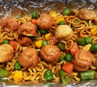 Hình ảnh mì trộn cá viên 