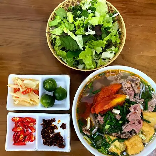 Hình ảnh Bún bò