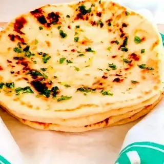 Hình ảnh Methi Naan (Naan Thì Là)