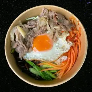 Hình ảnh Cơm Trộn Thịt Bò
