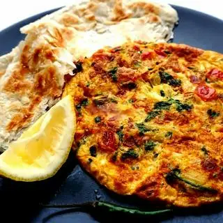 Hình ảnh Indian Omelette ( Trứng ốp lết kiểu Ấn)