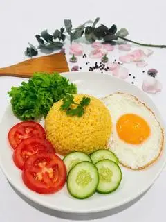 Hình ảnh CƠM TRỨNG ỐP LA