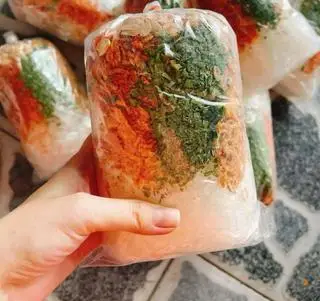 Hình ảnh Bánh tráng trộn 8 vị trắng
