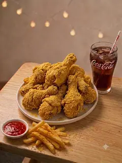 Hình ảnh Đùi gà vừa + khoai + coca
