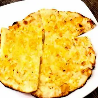 Hình ảnh Garlic Cheese Naan Bread ( Naan Tỏi Phô Mai)