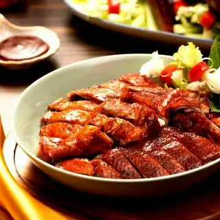 Hình ảnh Vịt quay 1/4 con