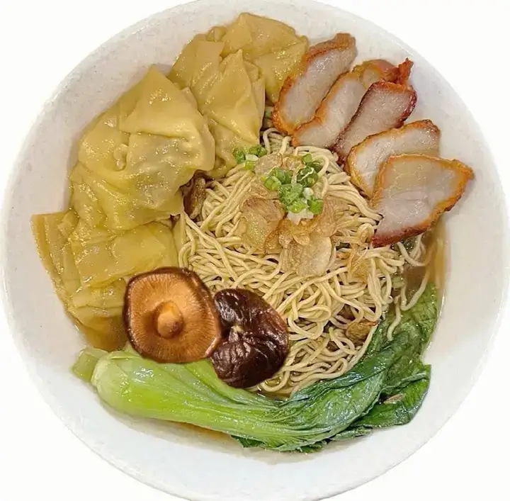 Hình ảnh Mì hoành thánh xá xíu 