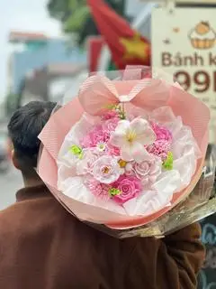 Hình ảnh combo hoa sáp và bánh sz 12