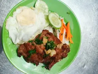 Hình ảnh Cơm Tấm Sườn ốp la