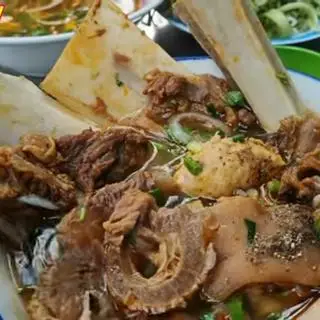 Hình ảnh bún bò xí quách 