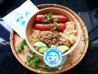 Hình ảnh Xôi Pate + Ruốc +  Xúc xích