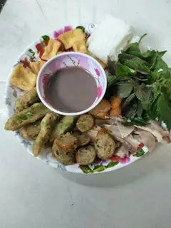 Hình ảnh bún đậu nhiều + bún thêm