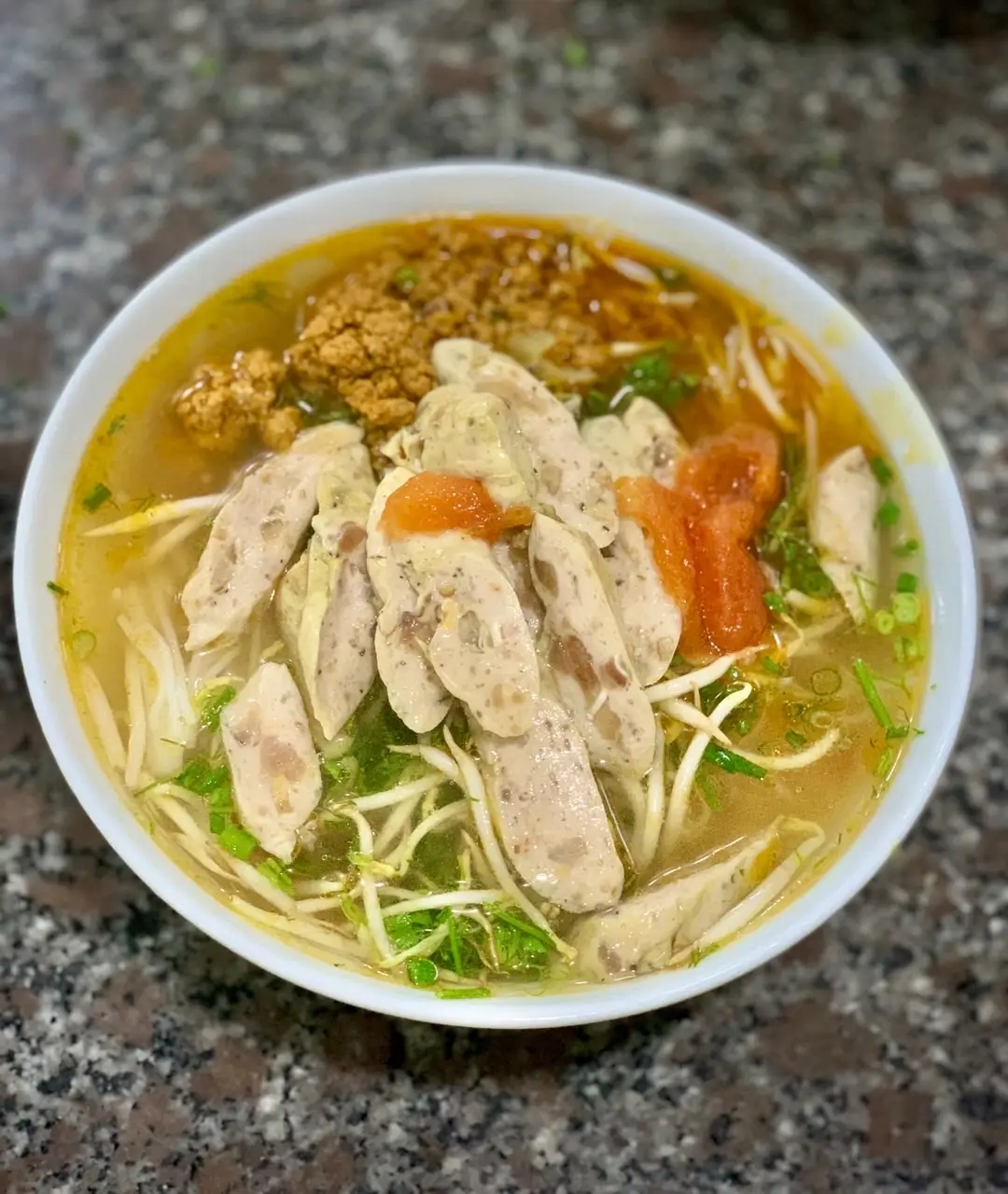 Hình ảnh bánh đa riêu giò
