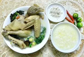 Hình ảnh nửa con gà ri tần