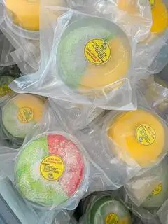 Hình ảnh 3 bánh 10cm