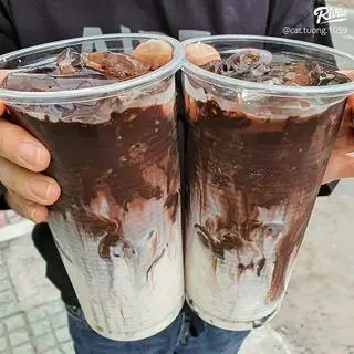 Hình ảnh Sữa tươi sốt cacao dẻo