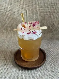 Hình ảnh Trà vải hoa hồng