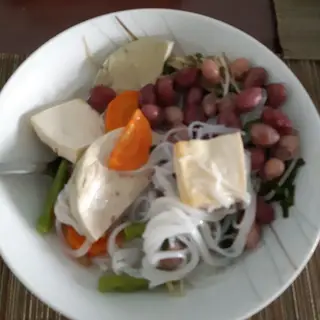 Hình ảnh Hủ tiếu/ phở nuóc chay