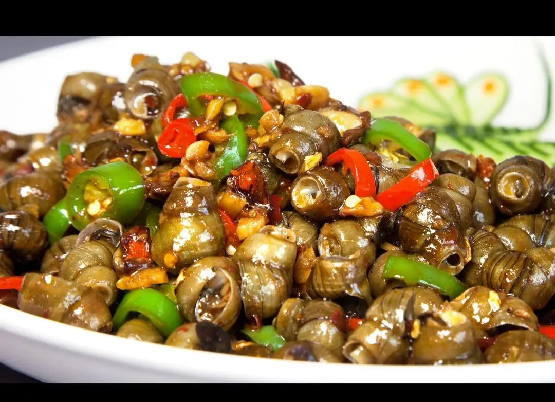 Hình ảnh Ốc vặn xào sữa dừa