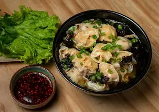 Hình ảnh Hoành thánh nhân thịt - 15 cái
