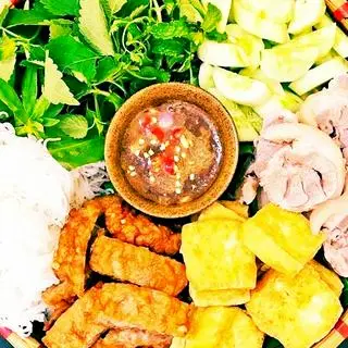 Hình ảnh Bún đậu thập cẩm