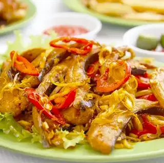 Hình ảnh Cá đuối chiên sả ớt