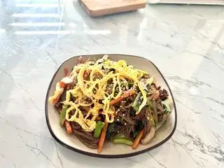 Hình ảnh Miến trộn Hàn Quốc