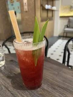 Hình ảnh Trà mận (M)