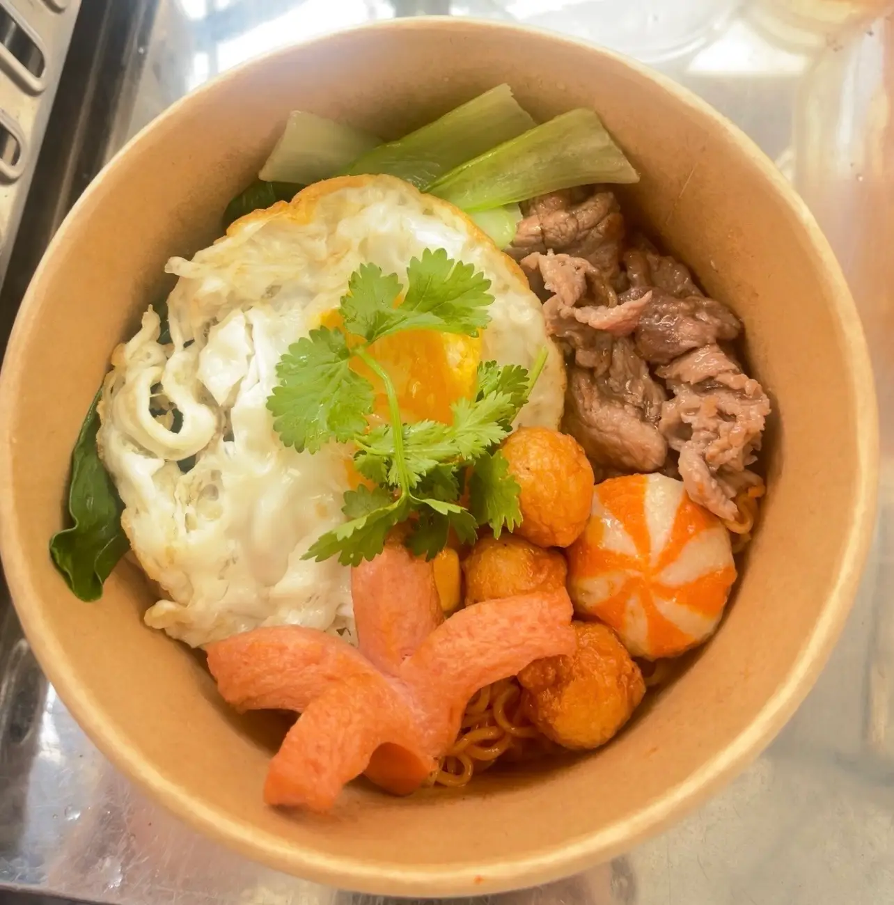 Hình ảnh Mì trộn thập cẩm