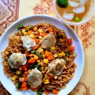 Hình ảnh  Combo Mì trộn há cảo +1 trà quất