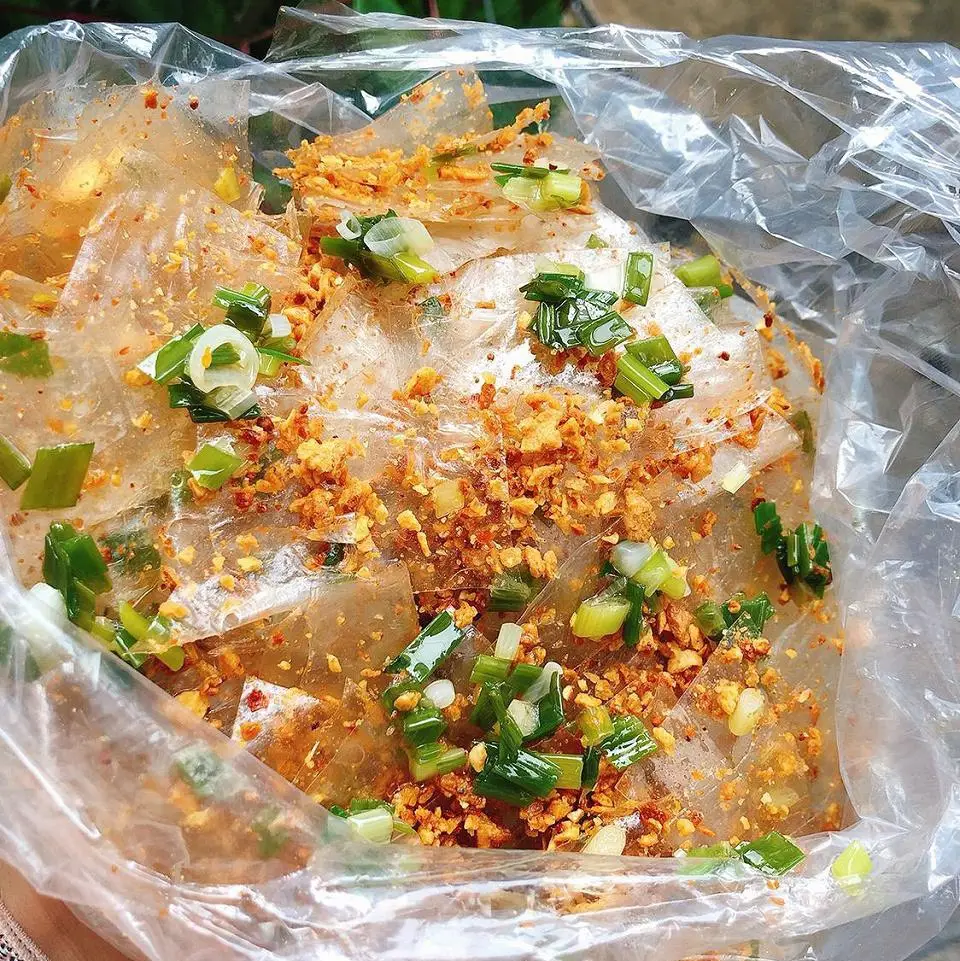 Hình ảnh Bánh Tráng Dẻo Trộn Mỡ Hành(trộn sẵn)