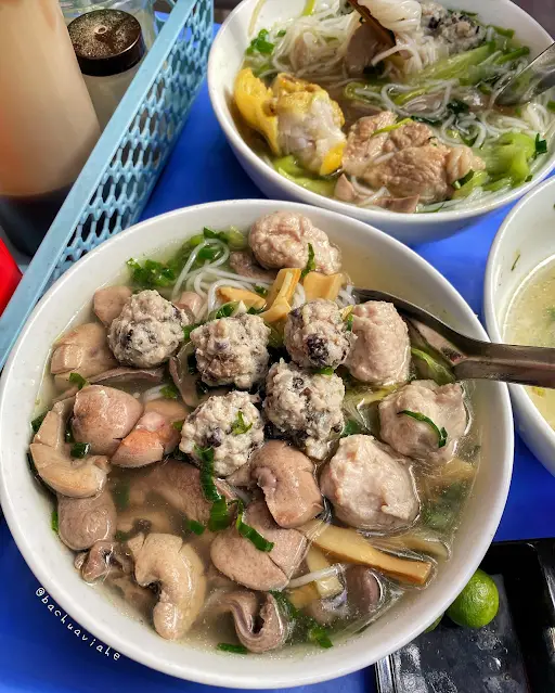 Hình ảnh Bún bầu dục( cật) mọc